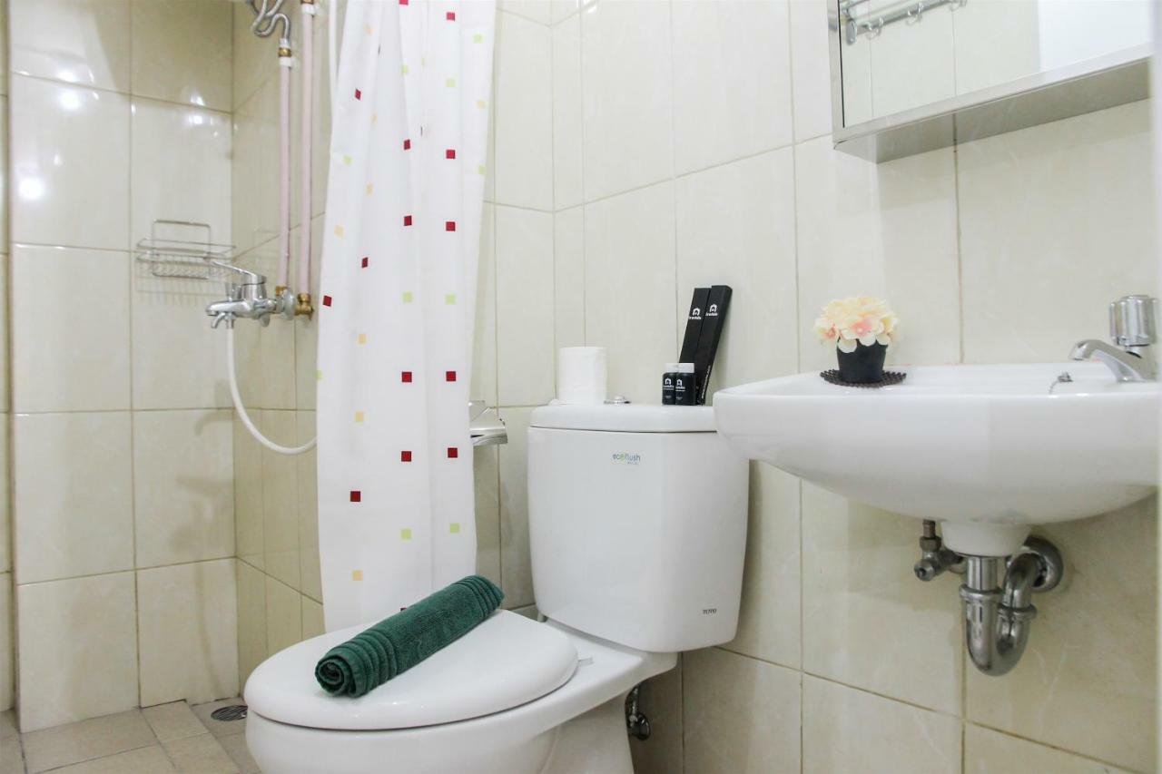 Exclusive 2br Springlake Summarecon By Travelio *